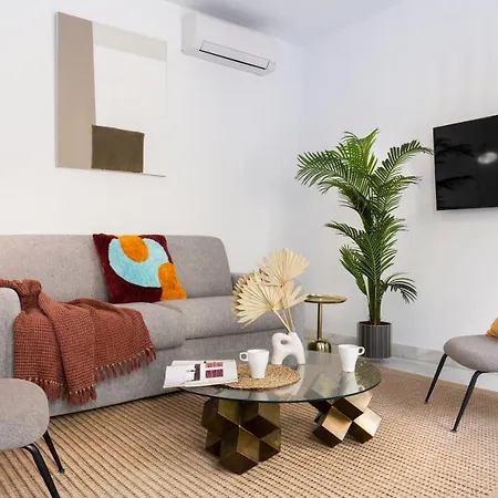 Suites Maestranza - Refinadores By Magno Apartments Seville Exterior photo